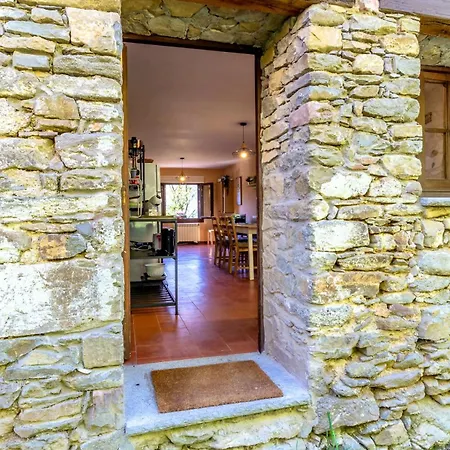 M De Puigsec - Mas Rural Al Ripolles * ז'ירונה