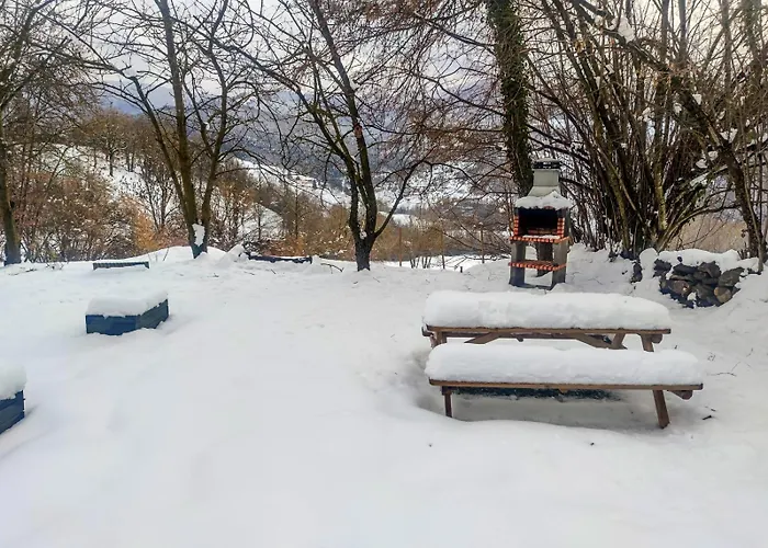 M De Puigsec - Mas Rural Al Ripolles Nyaraló