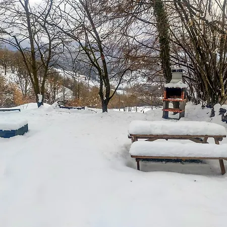 M De Puigsec - Mas Rural Al Ripolles Feriehus