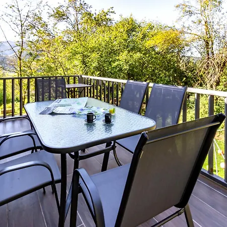 M De Puigsec - Mas Rural Al Ripolles Feriehus *