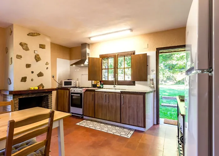 M De Puigsec - Mas Rural Al Ripolles Feriehus